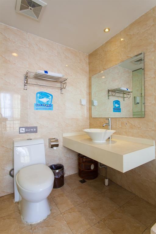 7Days Inn Sanya Phoenix Island Exterior photo